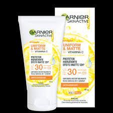 Protetor solar Hidratante Facial Garnier Uniform & Matte Vitamina C FPS 30 40g